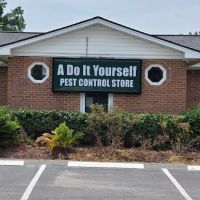 A Do It Yourself Pest Control Store ico