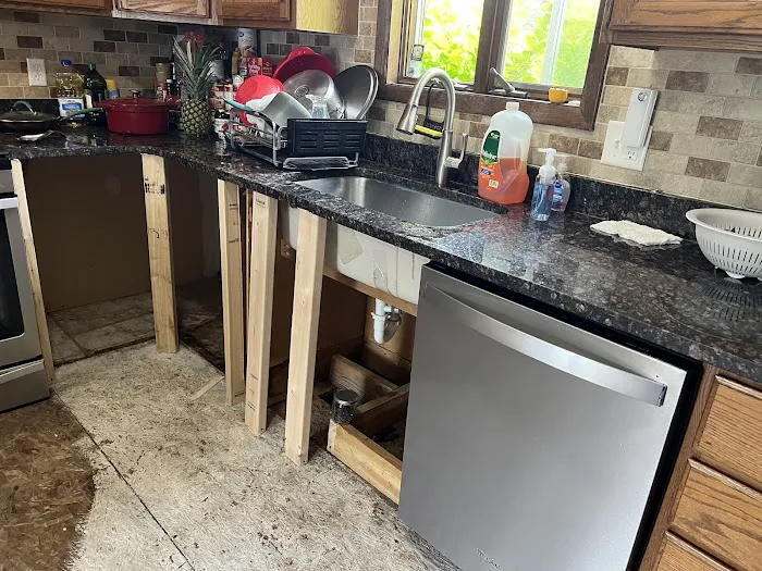 Adams Complete Cleaning & Restoration Picture 8