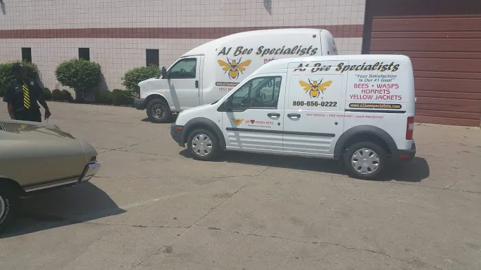 A1 Bee Specialists Bees, Hornets, and Wasp Nest Removal Picture 9