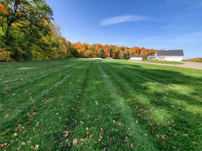 GreenWorks Lawn Solutions, LLC. Picture 9