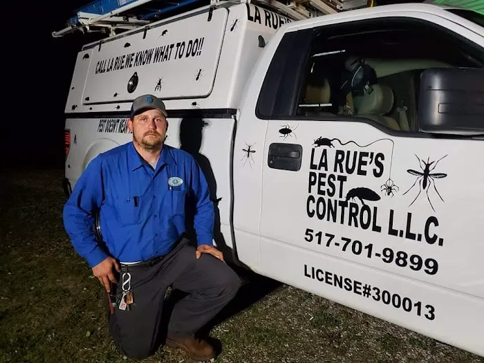 La Rue's Pest Control Picture 4