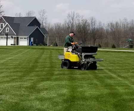 Pine Knoll Lawn Pest Control