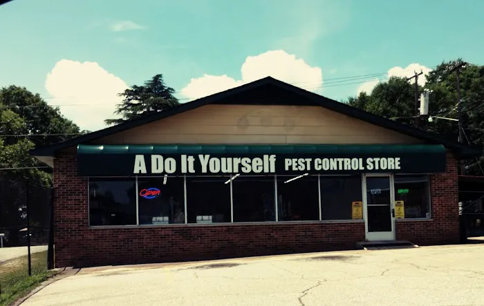 A Do It Yourself Pest Control Store Picture 6