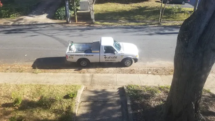 J&N Pest Control Picture 9