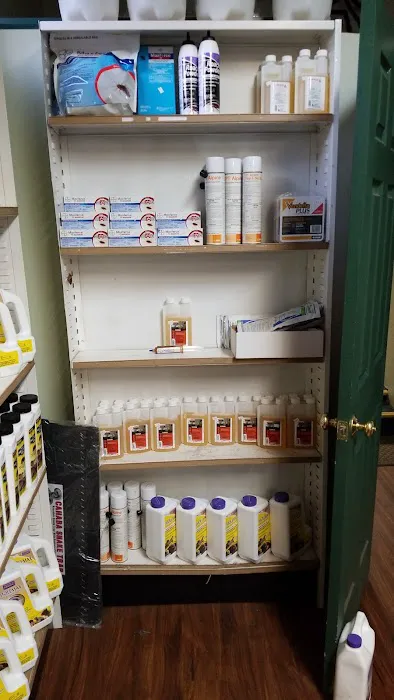 A Do It Yourself Pest Control Store Picture 3