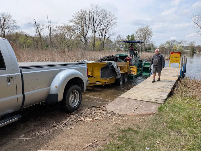 Huron Lakes Weed Control Picture 1
