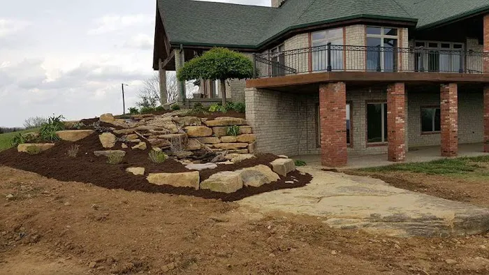 Morin's Landscaping Picture 3