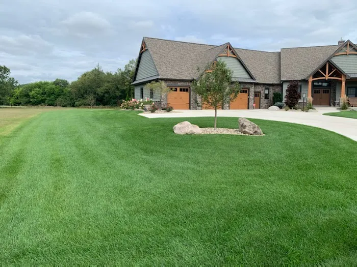 Turfmen & ExperiGreen Picture 3