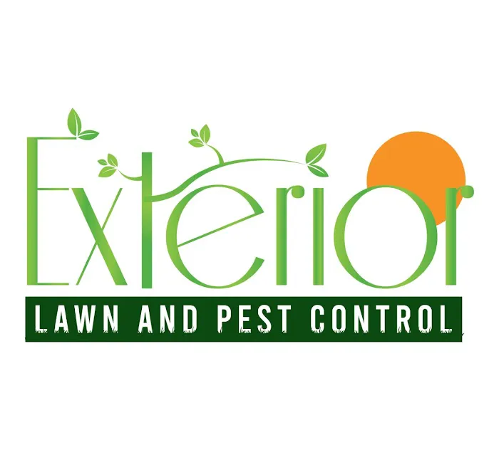 Exterior Lawn & Pest Control Picture 1