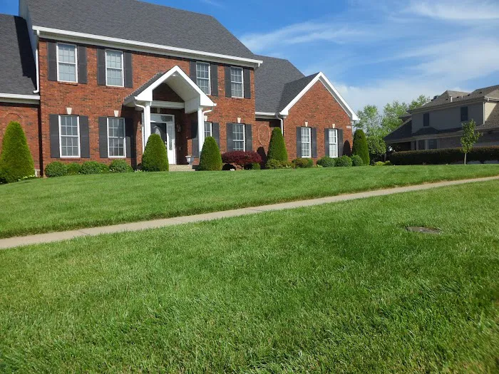 Eagle Lawn Service & Pest Control Picture 1