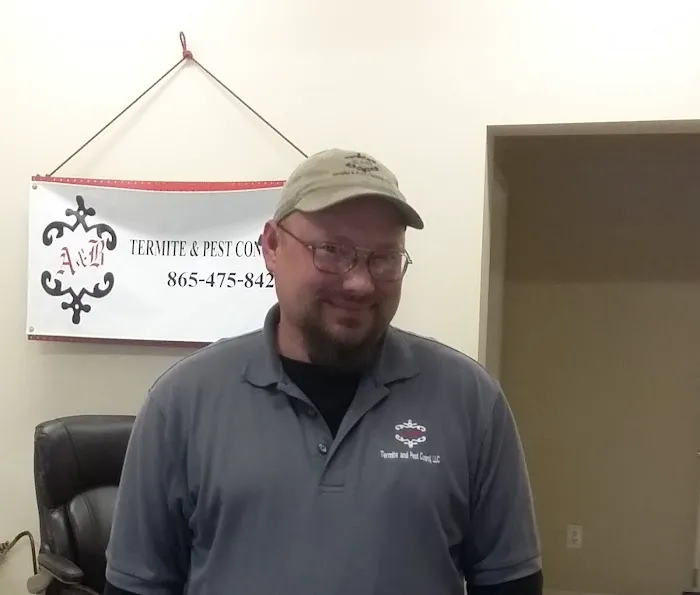 A & B Termite & Pest Control Picture 8