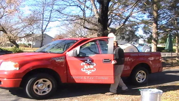 A & B Termite & Pest Control Picture 6