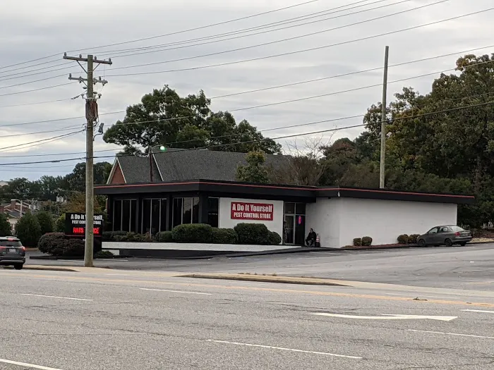 Do It Yourself Pest Control Store Picture 2