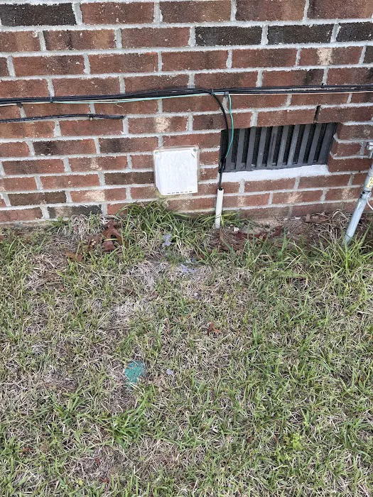 Clark's Termite & Pest Control Picture 4