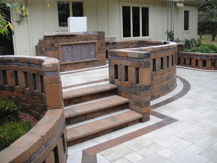 Stiles Lawn, Landscaping & Snow Removal Inc. Picture 10