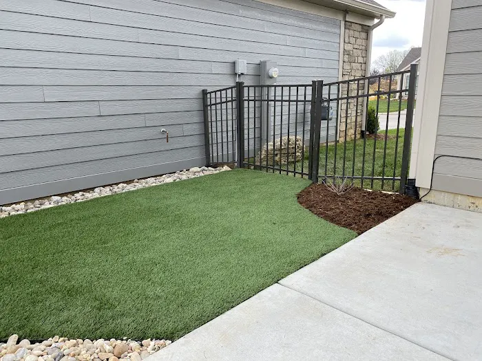 Four Seasons Landscape Management Picture 2