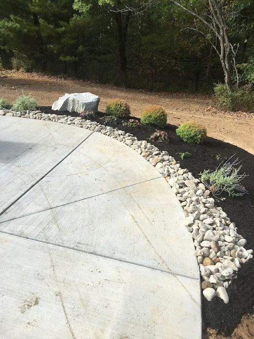 Four Seasons Landscape Management Picture 4