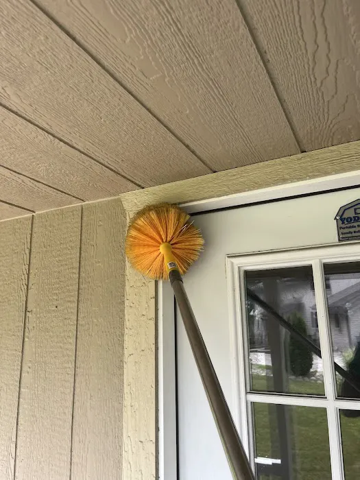 Aptive Pest Control Picture 1