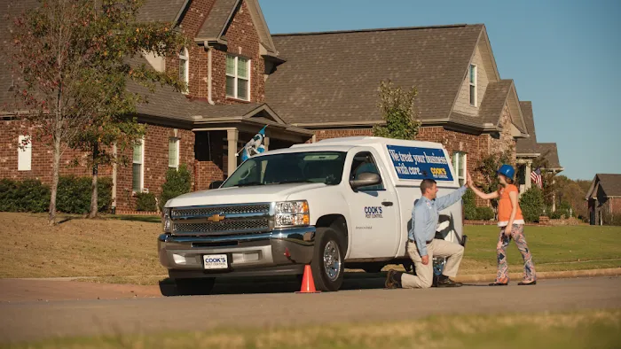 Cook's Pest Control Picture 4