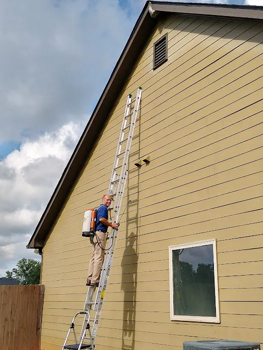 Red Hawk Pest Control Picture 2
