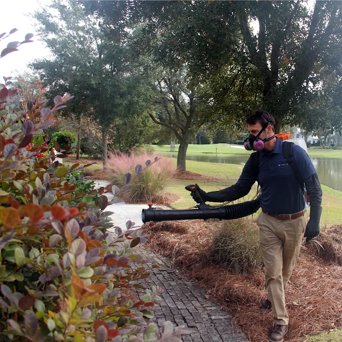 Duncan Exterminating Picture 5