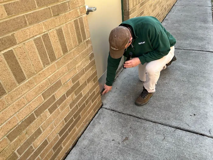 EPITUER PEST SOLUTIONS, LLC Picture 7