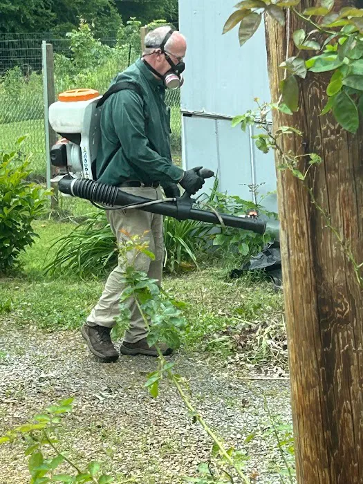 EPITUER PEST SOLUTIONS, LLC Picture 5