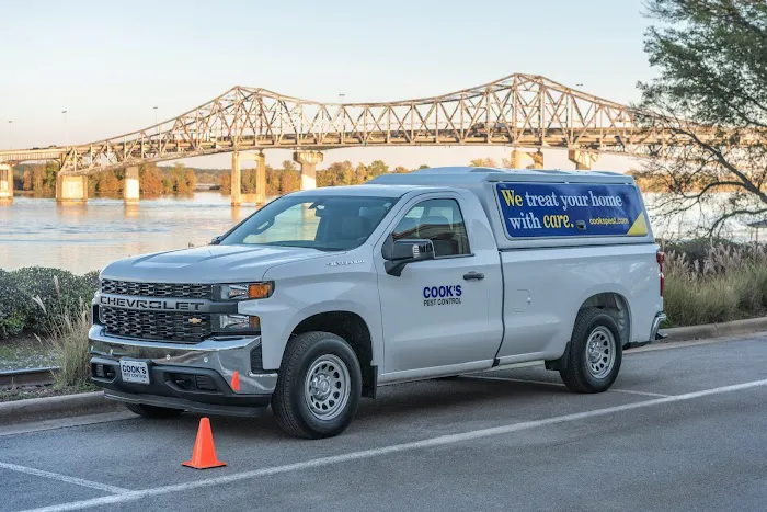 Cook's Pest Control Picture 5