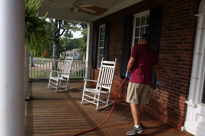 Brett's Pest Control Inc. Picture 3