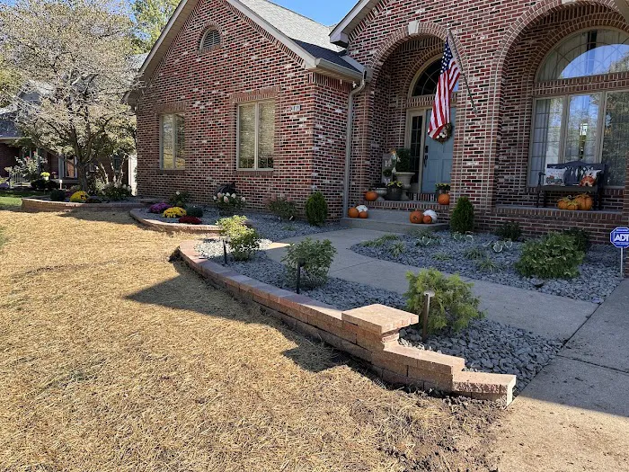 Clouse Landscaping LLC Picture 7