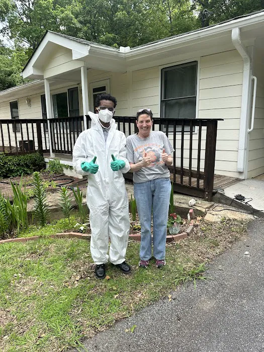 Brooks Pest Solutions Picture 1