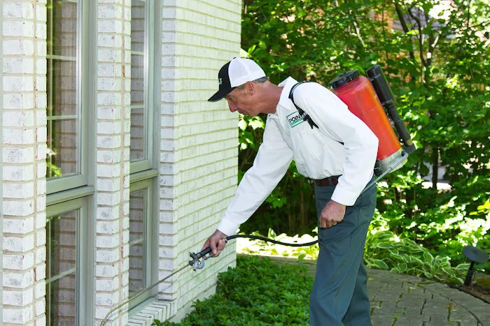 Pointe Pest Control Picture 9