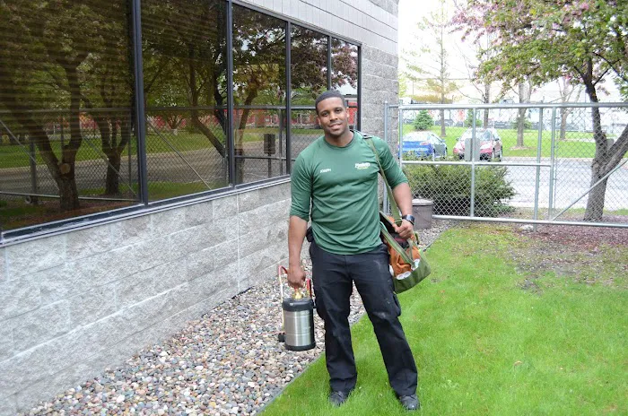 Plunkett's Pest Control Picture 2