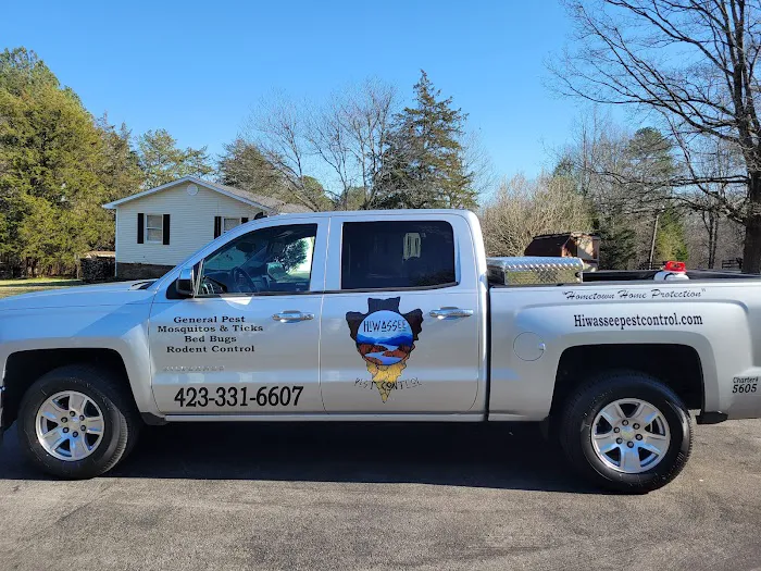 Hiwassee Pest Control LLC Picture 1