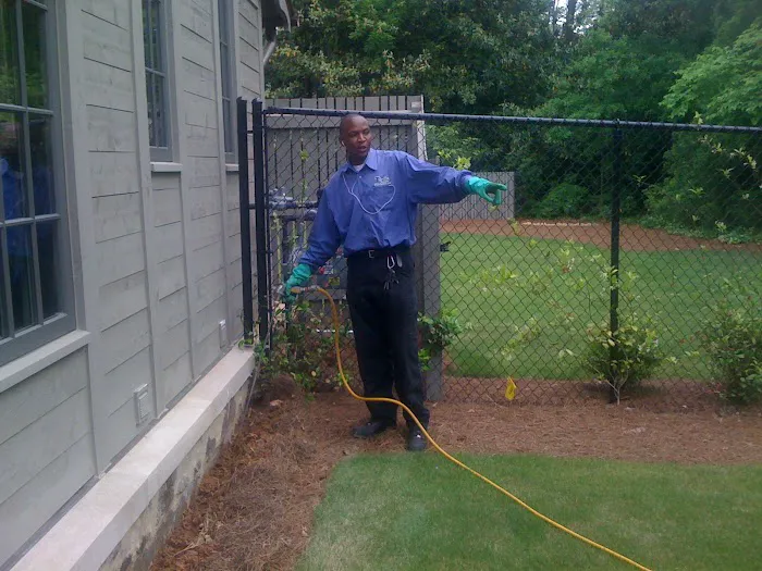 TFALLS PEST CONTROL, LLC Picture 2