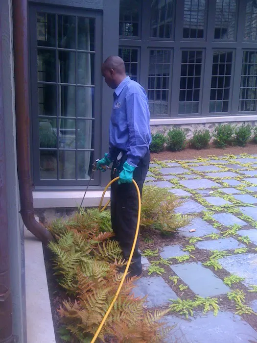 TFALLS PEST CONTROL, LLC Picture 5