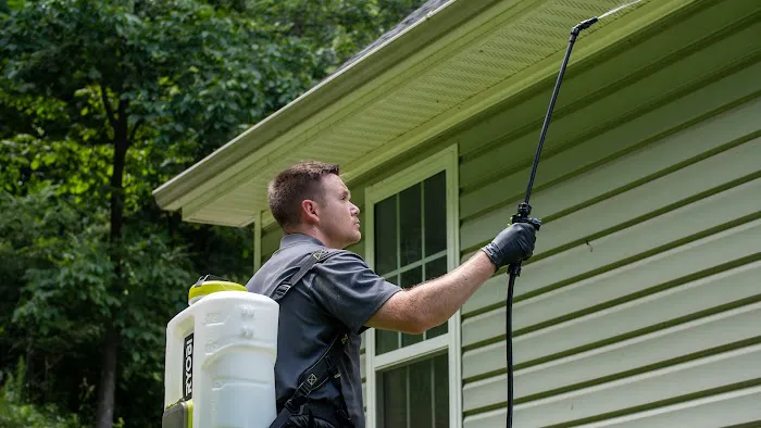 Total Pest Control Picture 2