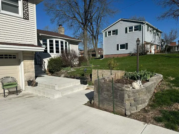 Classy Grass Lawn Care, Landscape & Snow Removal Picture 7