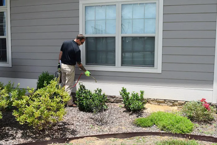 Volunteer Rid A Pest, LLC Picture 10