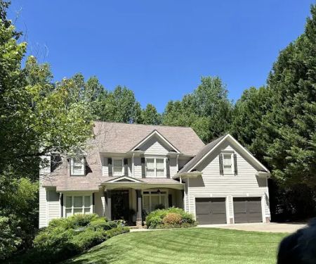 Maple Leaf Lawn Care & Pest Control