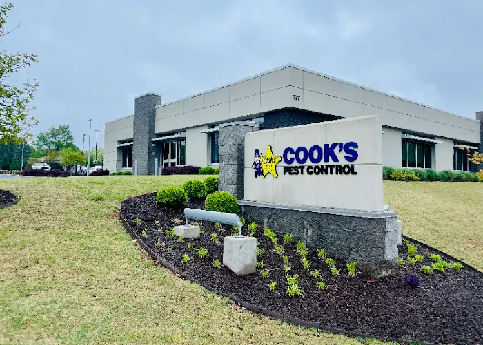 Cook's Pest Control Picture 10