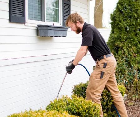 A & J Pest Control