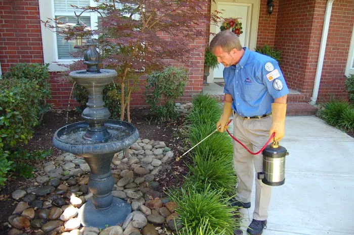 Midwest Exterminating Picture 7