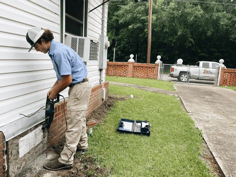 How to Stop Pests When You’re on Vacation: Simple Steps to Keep Your Home Pest-Free