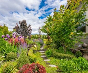 How to Maintain Pest-Free Landscapes Year-Round: Expert Guide